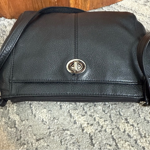 COACH Park Swingpack Purse Black Pebbled Leather Crossbody Turn Lock F - Picture 6 of 12